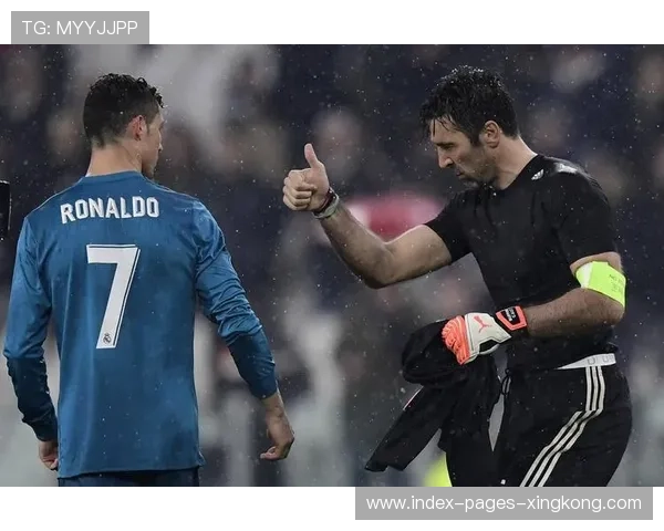 拜仁追C罗式冲顶连线:欧洲豪门的巅峰追逐战 拜仁追C罗式冲顶连线:欧洲豪门的巅峰追逐战