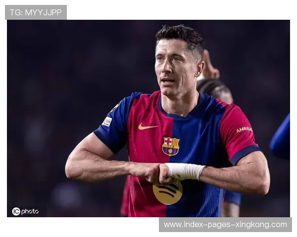 巴萨莱万迎球头槌补射球队再添领先优势